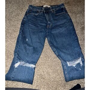 Abercrombie & Fitch Relaxed Fit Distressed Jeans - Dark Blue